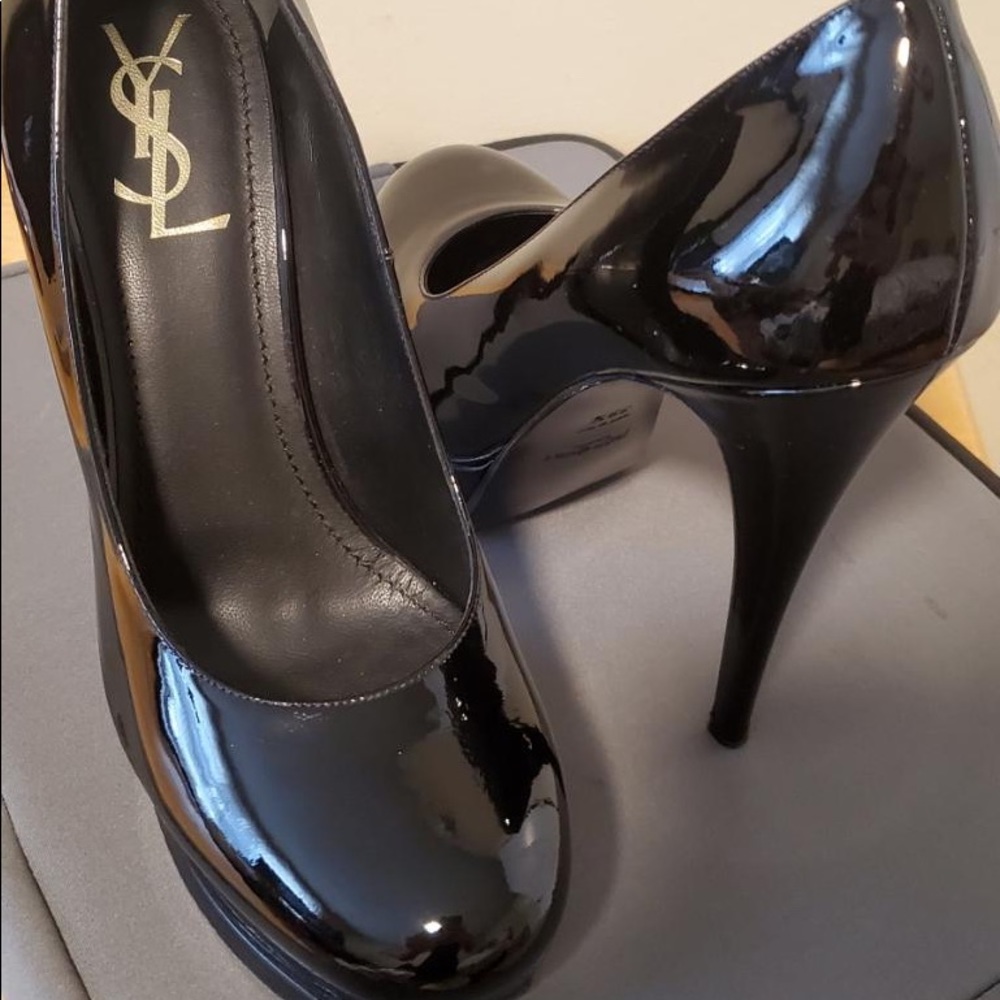 Ysl pumps, lightly used